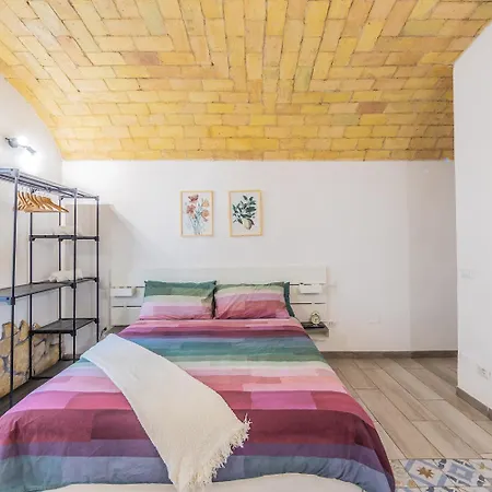 Loft Con Jacuzzi, A 20 M Colosseo * Rome