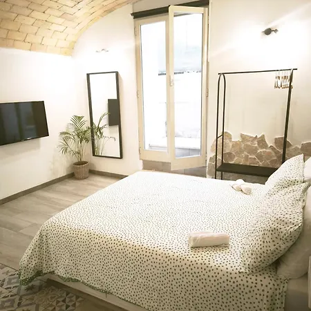 Loft Con Jacuzzi, A 20 M Colosseo Appartement