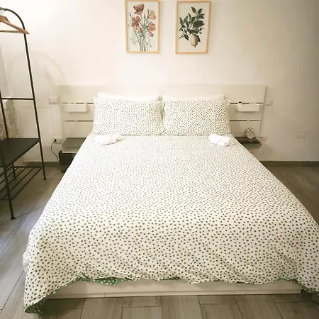 Loft Con Jacuzzi, A 20 M Colosseo *